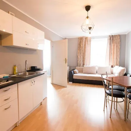 Happy - Economy * Wrocław