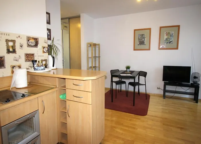 Happy - Economy Apartmán *